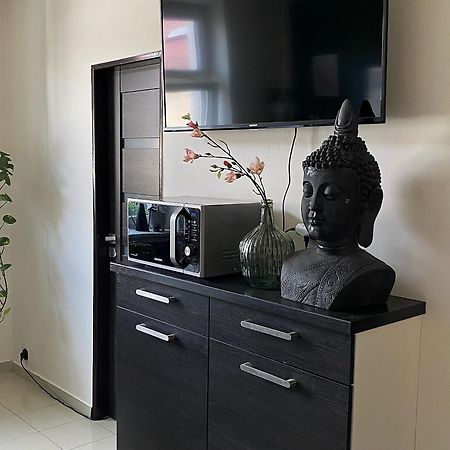 Lilly Apartments การ์โลวีวารี ภายนอก รูปภาพ